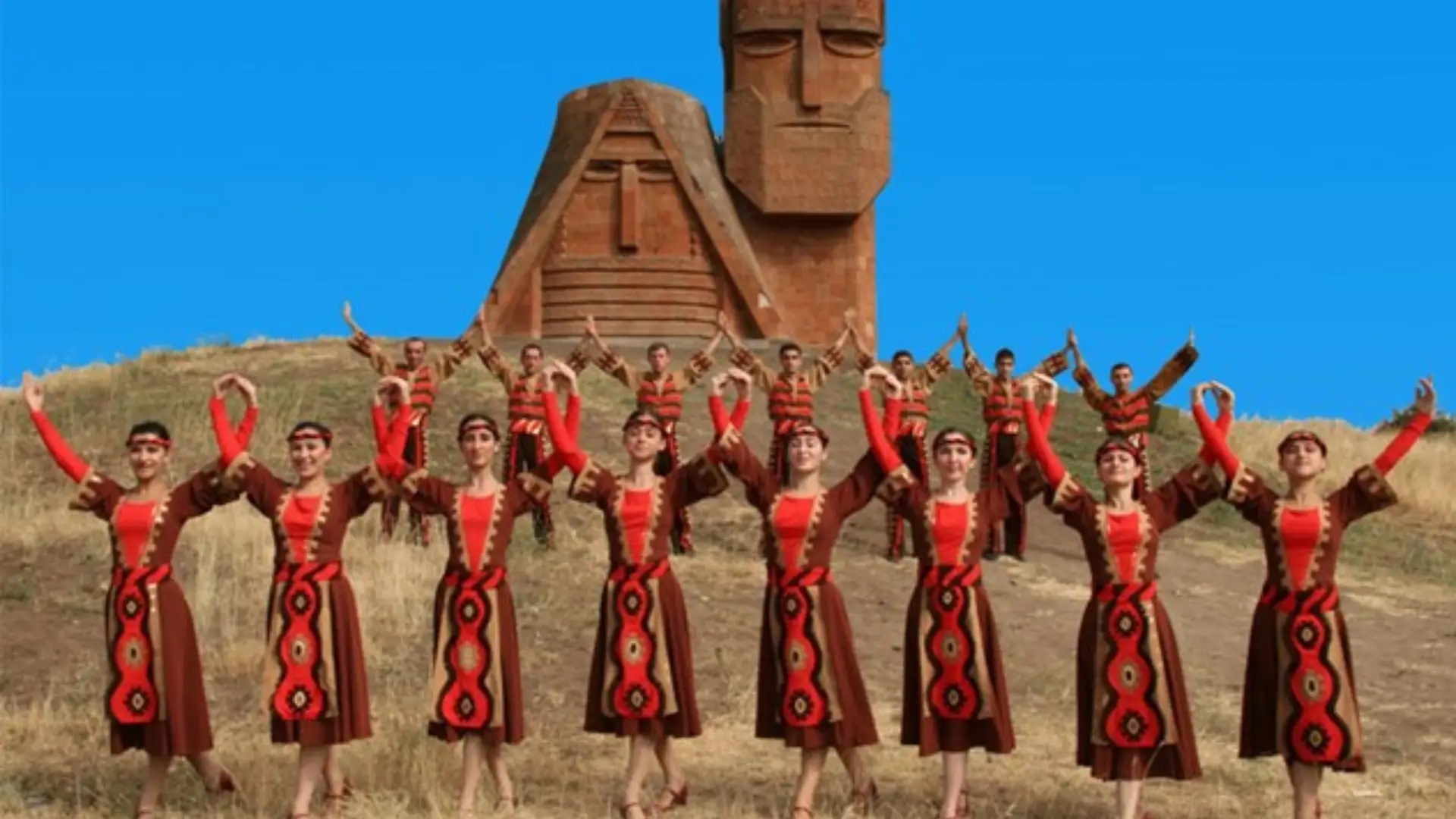 لباس محلی تونسی