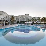 هتل اتیوم سیلایت بیچ کوش آداسی