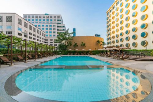 HOLIDAY INN SILOM