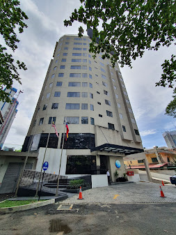 J HOTEL BY DORSETT