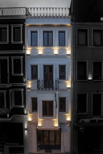 ORIELLA HOTEL