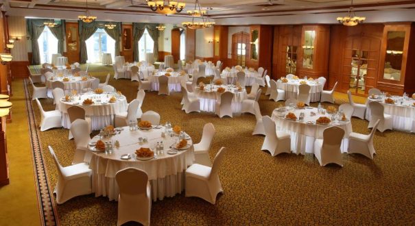 CARLTON PALACE HOTEL