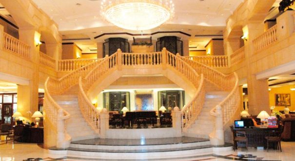 CARLTON PALACE HOTEL