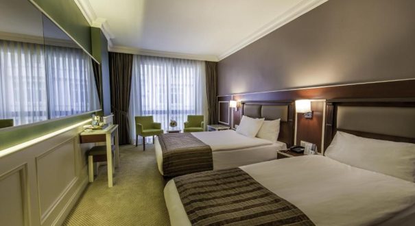SEMINAL HOTEL
