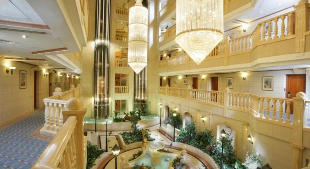 CARLTON PALACE HOTEL