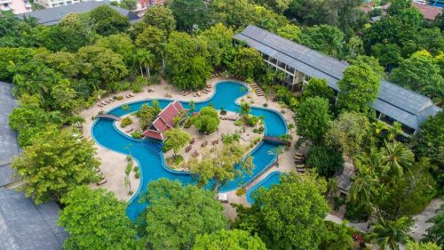 THE GREEN PARK RESORT HOTEL