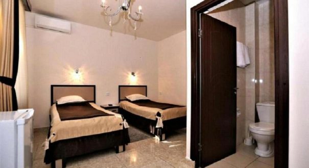 COMFORT HOUSE HOTEL