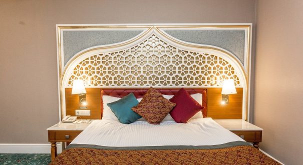 ROYAL TAJ MAHAL RESORT