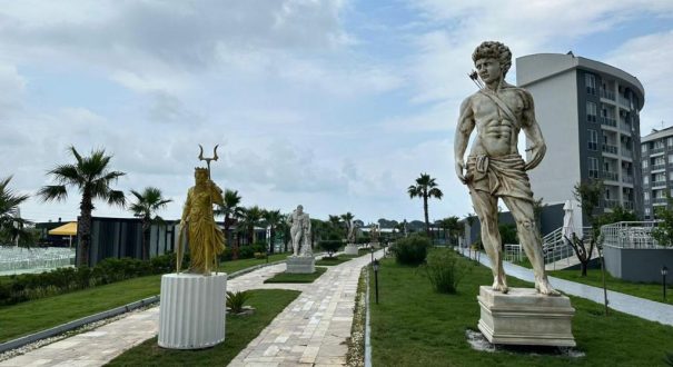 JURA HOTELS LARA