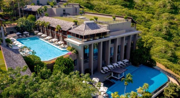 AVISTA HIDEAWAY HOTEL