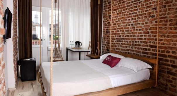 AYSA HOTEL