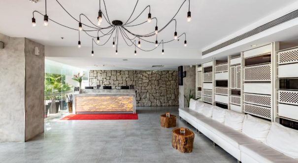 BAY HOTEL