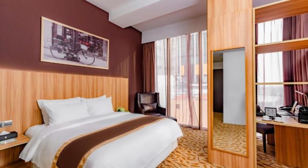 BAY HOTEL