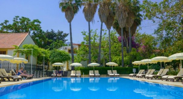 RIVERSIDE GARDEN RESORT HOTEL