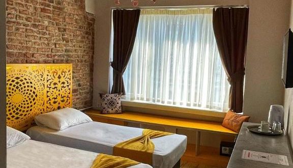 AYSA HOTEL