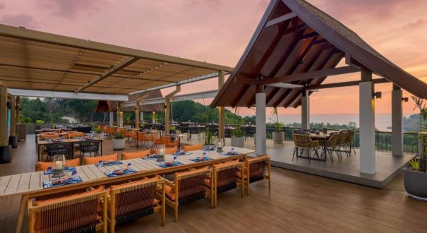 AVISTA HIDEAWAY HOTEL