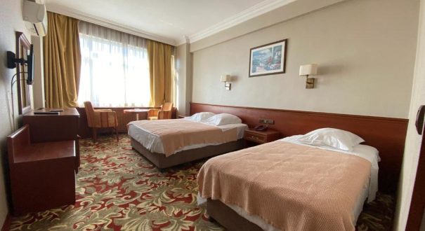 MONOPOL HOTEL