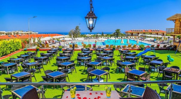 RIVERSIDE GARDEN RESORT HOTEL