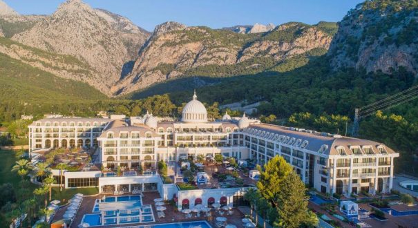 JU JU PREMIER PALACE HOTEL