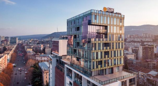 ONYX HOTEL