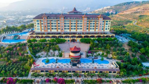 UTOPIA WORLD HOTEL