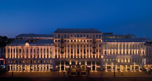 CORINTHIA HOTEL