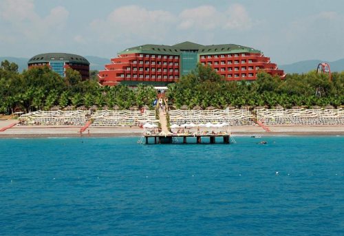 DELPHIN DELUXE HOTEL