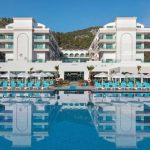 DOSINIA LUXURY HOTEL