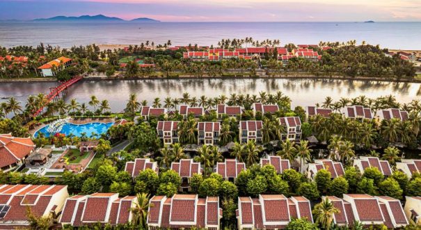 KOI RESORT HOTEL
