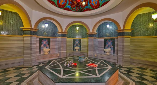 CRYSTAL FAMILY HOTEL