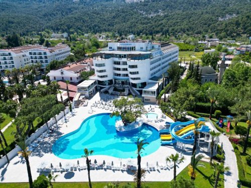 CATAMARAN RESORT HOTEL