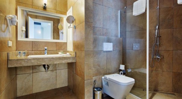 SENZA THE INN HOTEL
