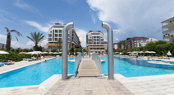 HEDEF BEACH HOTEL