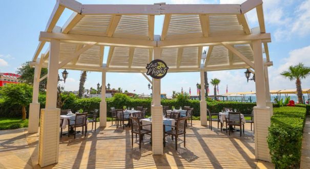 CRYSTAL FAMILY HOTEL