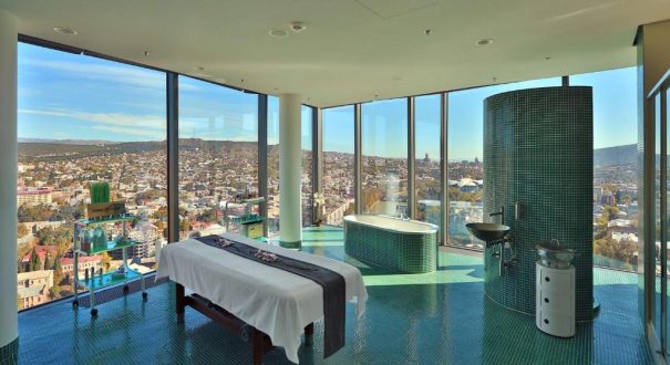 RADISSON BLU IVERIA HOTEL