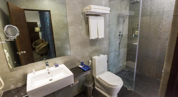 BEST WESTERN ELYON HOTEL