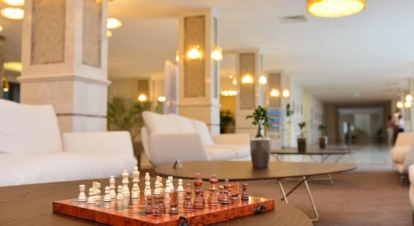 GRAND GLORIA HOTEL
