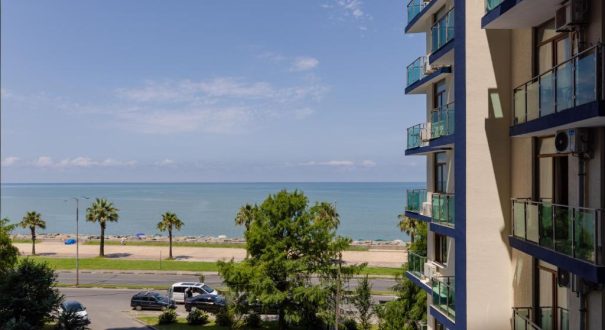 AQUA APARTMENTS HOTEL