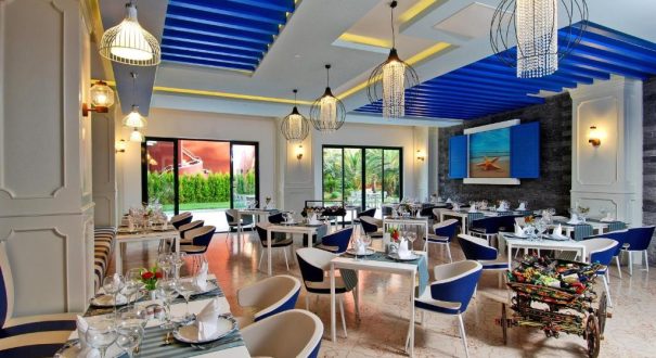 DELPHIN DELUXE HOTEL
