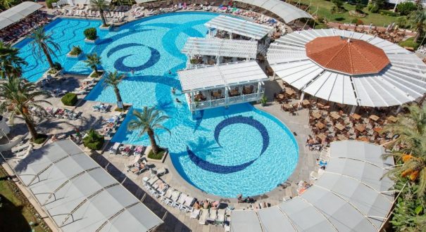CRYSTAL ADMIRAL HOTEL