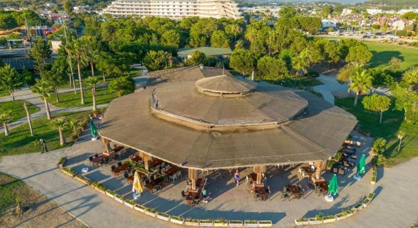 ARMAS PEMAR BEACH HOTEL