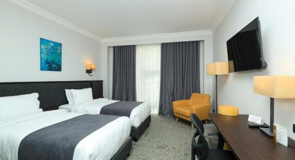 PINE ASTORIA HOTEL