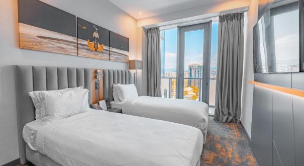 ONYX HOTEL