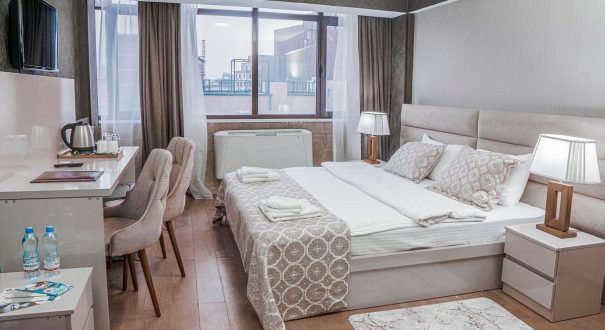 PINO VERE HOTEL