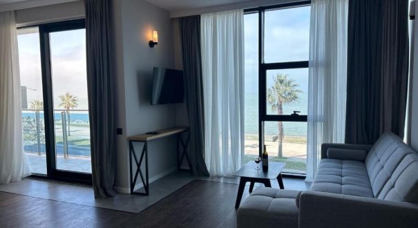 AQUA APARTMENTS HOTEL
