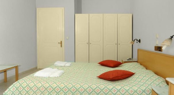 MIMOZA BEACH HOTEL
