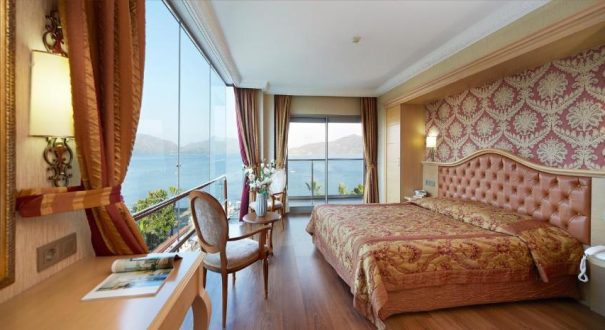 EMRE BEACH HOTEL