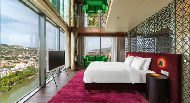 RADISSON BLU IVERIA HOTEL