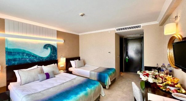 CATAMARAN RESORT HOTEL