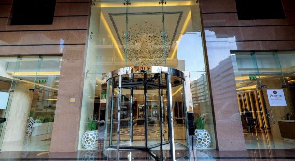 BEST WESTERN M FOUR HOTEL